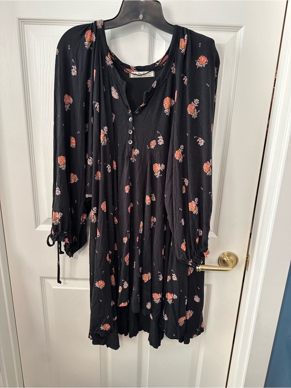 We The Free Black Floral Button-Front Tunic